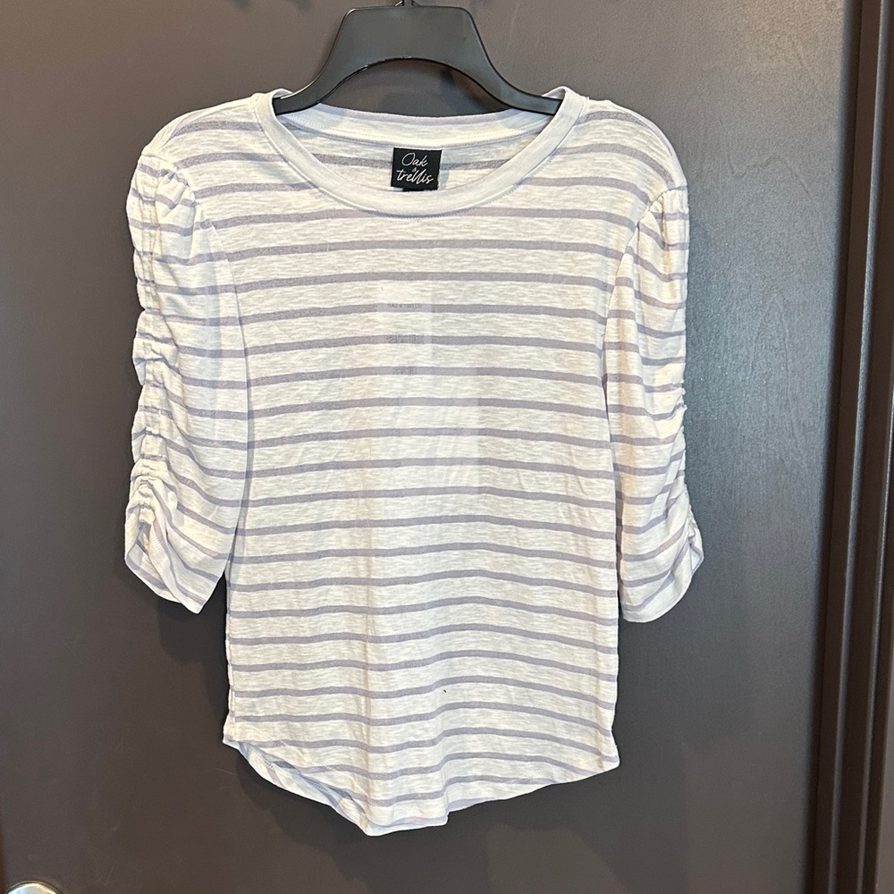 NWT Oak & Trellis Stripe Women's Top